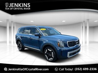 2023 Midnight Lake Blue Kia Telluride S Automatic Regular Unleaded V-6 3.8 L/231 Engine AWD SUV 4 Door