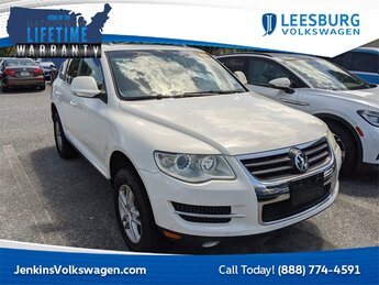 2010 Volkswagen Touareg VR6 4 Door 4X4 3.6L V6 DOHC Engine SUV Automatic