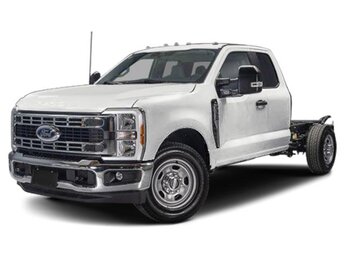 2025 Ford Super Duty F-350 SRW XL Automatic 4 Door 7.3L V8 PFI OHV 16V Federal 335hp Engine RWD