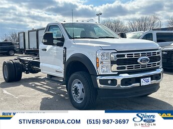 2024 Oxford White Ford F-600SD Power Stroke 6.7L V8 DI 32V OHV Turbodiesel Engine 2 Door Automatic Truck 4X4