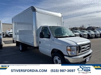 2024 Oxford White Ford E-350SD Base 7.3L V8 Engine RWD Specialty Vehicle Cutaway 2 Door Automatic