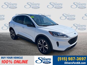 2022 Ford Escape SE 4 Door SUV 1.5L EcoBoost Engine