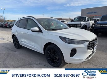 2025 Star White Metallic Tri-Coat Ford Escape Hybrid ST-Line Elite EcoBoost 2.0L I4 GTDi DOHC Turbocharged VCT Engine AWD 4 Door SUV