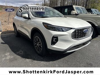 2025 Star White Metallic Tri-Coat Ford Escape Plug-In Hybrid Base Automatic (CVT) FWD SUV 4 Door