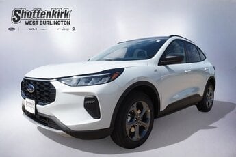 2025 Ford Escape ST-Line Automatic 4 Door 1.5L EcoBoost Engine SUV