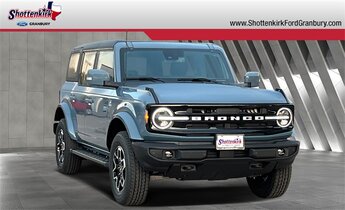 2024 Azure Gray Metallic Ford Bronco Outer Banks 2.3L EcoBoost I-4 Engine SUV 4 Door