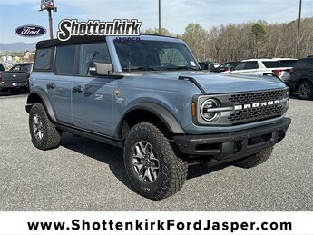2025 Azure Gray Metallic Tri-Coat Ford Bronco Badlands Automatic 4 Door 2.7L EcoBoost V6 Engine 4X4