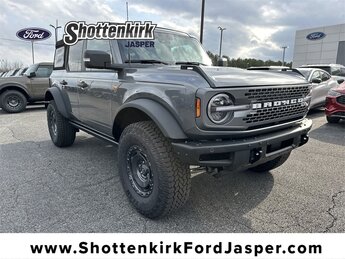 2025 Carbonized Gray Metallic Ford Bronco Badlands 2.7L EcoBoost V6 Engine 4X4 4 Door SUV