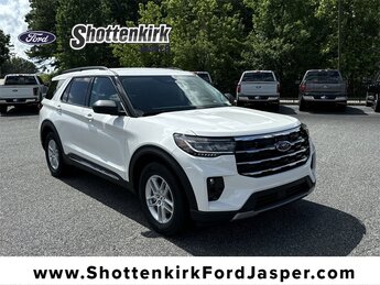 2025 Star White Metallic Tri-Coat Ford Explorer Active 4 Door Automatic 2.3L EcoBoost I-4 Engine RWD SUV
