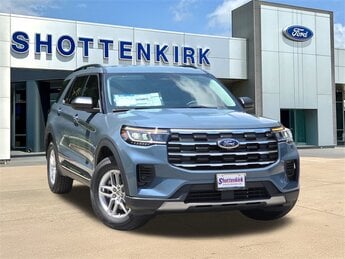 2025 Vapor Blue Metallic Ford Explorer Active Automatic RWD 4 Door