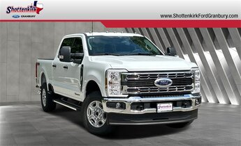 2025 Ford Super Duty F-250 SRW XLT Automatic Power Stroke 6.7L V8 DI 32V OHV Turbodiesel Engine Truck 4X4