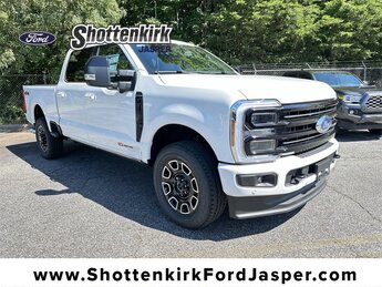 2025 Star White Metallic Tri-Coat Ford Super Duty F-250 SRW Platinum 6.7L High Output Power Stroke V8 Diesel Engine Automatic 4X4 4 Door