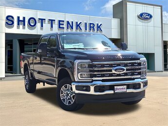 2025 Ford Super Duty F-250 SRW Lariat 7.3L V8 PFI SOHC 16V Federal 405hp Engine Truck 4X4 Automatic 4 Door