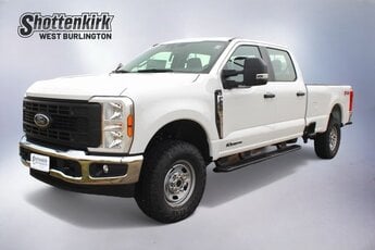 2025 Ford Super Duty F-250 SRW XL 4 Door Power Stroke 6.7L V8 DI 32V OHV Turbodiesel Engine 4X4 Automatic