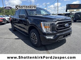 2023 Agate Black Metallic Ford F-150 XLT 4X4 Automatic 2.7L V6 EcoBoost Engine Truck