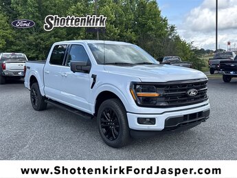 2025 Space White Metallic Ford F-150 XLT Truck 2.7L V6 EcoBoost Engine 4X4 Automatic