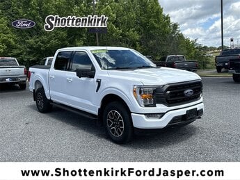 2022 Oxford White Ford F-150 XLT 4X4 Truck 5.0L V8 Engine Automatic