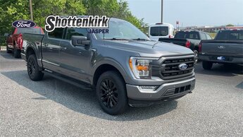2022 Ford F-150 XLT 3.5L V6 EcoBoost Engine Automatic 4X4 4 Door