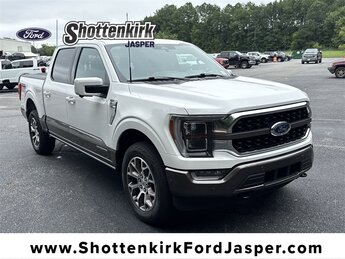 2023 Star White Metallic Tri-Coat Ford F-150 King Ranch 3.5L PowerBoost Full-Hybrid V6 Engine Truck 4X4 4 Door Automatic