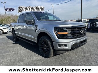 2025 Ford F-150 XLT 4X4 3.5L V6 EcoBoost Engine Automatic