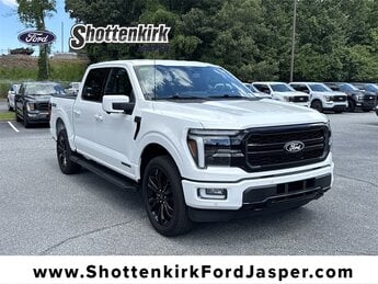 2024 Star White Metallic Tri-Coat Ford F-150 Lariat Truck 4X4 4 Door 3.5L PowerBoost Full-Hybrid V6 Engine