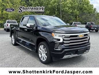 2022 Black Chevrolet Silverado 1500 High Country 4 Door Truck Automatic 4X4 EcoTec3 6.2L V8 Engine
