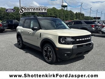 2025 Desert Sand Ford Bronco Sport Outer Banks SUV Automatic 4 Door 4X4 1.5L EcoBoost Engine