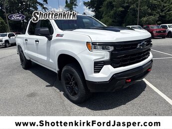2024 Chevrolet Silverado 1500 LT Trail Boss 4X4 Automatic Truck EcoTec3 5.3L V8 Engine