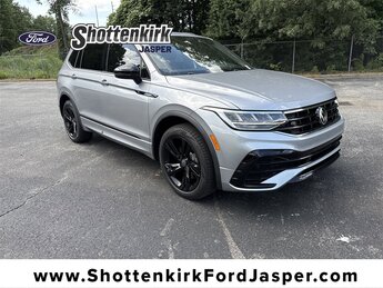 2023 Volkswagen Tiguan 2.0T SE R-Line Black Automatic FWD 2.0L TSI DOHC Engine 4 Door SUV