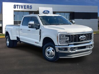 2024 Ford Super Duty F-350 DRW Lariat 4X4 4 Door 6.7L High Output Power Stroke V8 Diesel Engine Truck Automatic