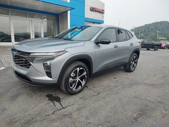 2025 Sterling Gray Metallic Chevrolet Trax 1RS 4 Door Automatic 1.2L Ecotec Turbo DOHC DI w/VVT Engine SUV FWD