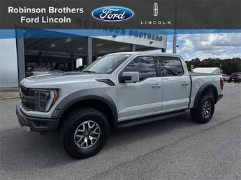 2023 Ford F-150 Raptor Automatic 4 Door 3.5L V6 EcoBoost Engine 4X4 Truck