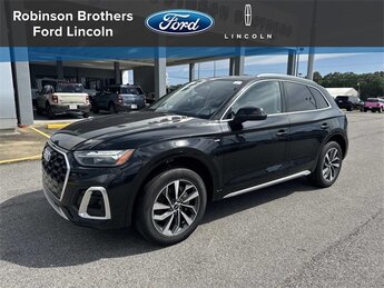 2024 Brilliant Black Audi Q5 45 S line Premium AWD SUV Automatic 4 Door 2.0L Turbocharged Engine