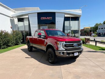 2022 Ford Super Duty F-250 SRW King Ranch Automatic 4X4 Power Stroke 6.7L V8 DI 32V OHV Turbodiesel Engine 4 Door