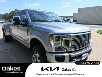 2021 Ford Super Duty F-350 DRW Platinum 4 Door Automatic 4X4 Power Stroke 6.7L V8 DI 32V OHV Turbodiesel Engine
