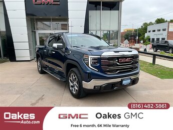 2022 GMC Sierra 1500 SLT EcoTec3 5.3L V8 Engine 4 Door 4X4 Automatic