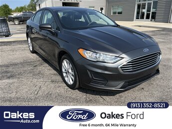 2020 Magnetic Metallic Ford Fusion Hybrid SE FWD 4 Door Automatic (CVT) I4 Hybrid Engine Car