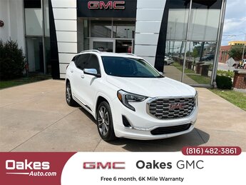 2019 Summit White GMC Terrain Denali 2.0L Turbocharged Engine Automatic SUV 4 Door FWD