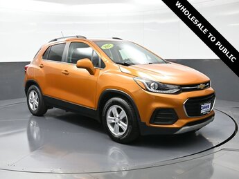 2017 Orange Burst Metallic Chevrolet Trax LT ECOTEC 1.4L I4 SMPI DOHC Turbocharged VVT Engine FWD 4 Door SUV