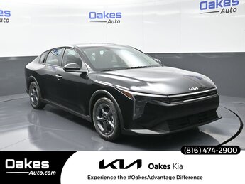 2025 Aurora Black Pearl Kia K4 LXS Car 4 Door Automatic (CVT) FWD 2.0L I4 MPI Engine