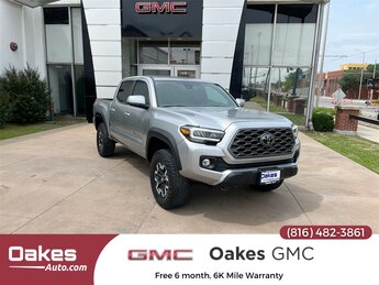 2022 Celestial Silver Metallic Toyota Tacoma TRD Off-Road Automatic 4X4 4 Door