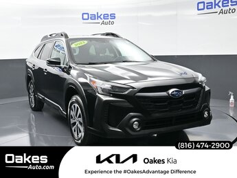 2023 Crystal Black Silica Subaru Outback Premium 2.5L 4-Cylinder DOHC 16V Engine Automatic (CVT) 4 Door SUV