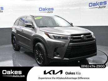 2019 Celestial Silver Metallic Toyota Highlander SE AWD 3.5L V6 Engine 4 Door Automatic SUV