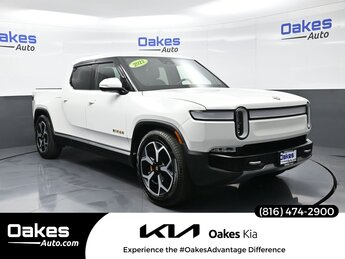 2022 Glacier White Rivian R1T Adventure 4 Door Automatic Electric ZEV 600hp Engine Truck AWD