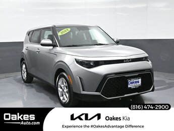 2024 Steel Gray Kia Soul LX FWD 4 Door 2.0L I4 DOHC Engine Automatic (CVT)