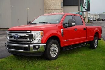 2022 Race Red Ford Super Duty F-350 SRW XLT RWD Truck Power Stroke 6.7L V8 DI 32V OHV Turbodiesel Engine Automatic