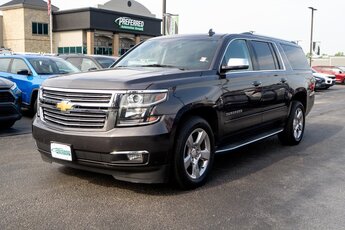 2017 Tungsten Metallic Chevrolet Suburban Premier 4X4 SUV 4 Door Automatic EcoTec3 5.3L V8 Engine