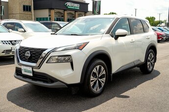 2023 Pearl White Tricoat Nissan Rogue SV 1.5L I3 Turbocharged DOHC 12V LEV3-ULEV50 201hp Engine SUV FWD