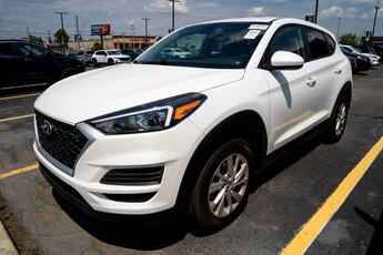 2020 Cream White Pearl Hyundai Tucson SE Automatic SUV I4 Engine AWD 4 Door