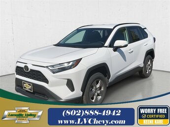 2024 White Toyota RAV4 XLE 2.5L 4-Cylinder DOHC Dual VVT-i Engine 4 Door Automatic